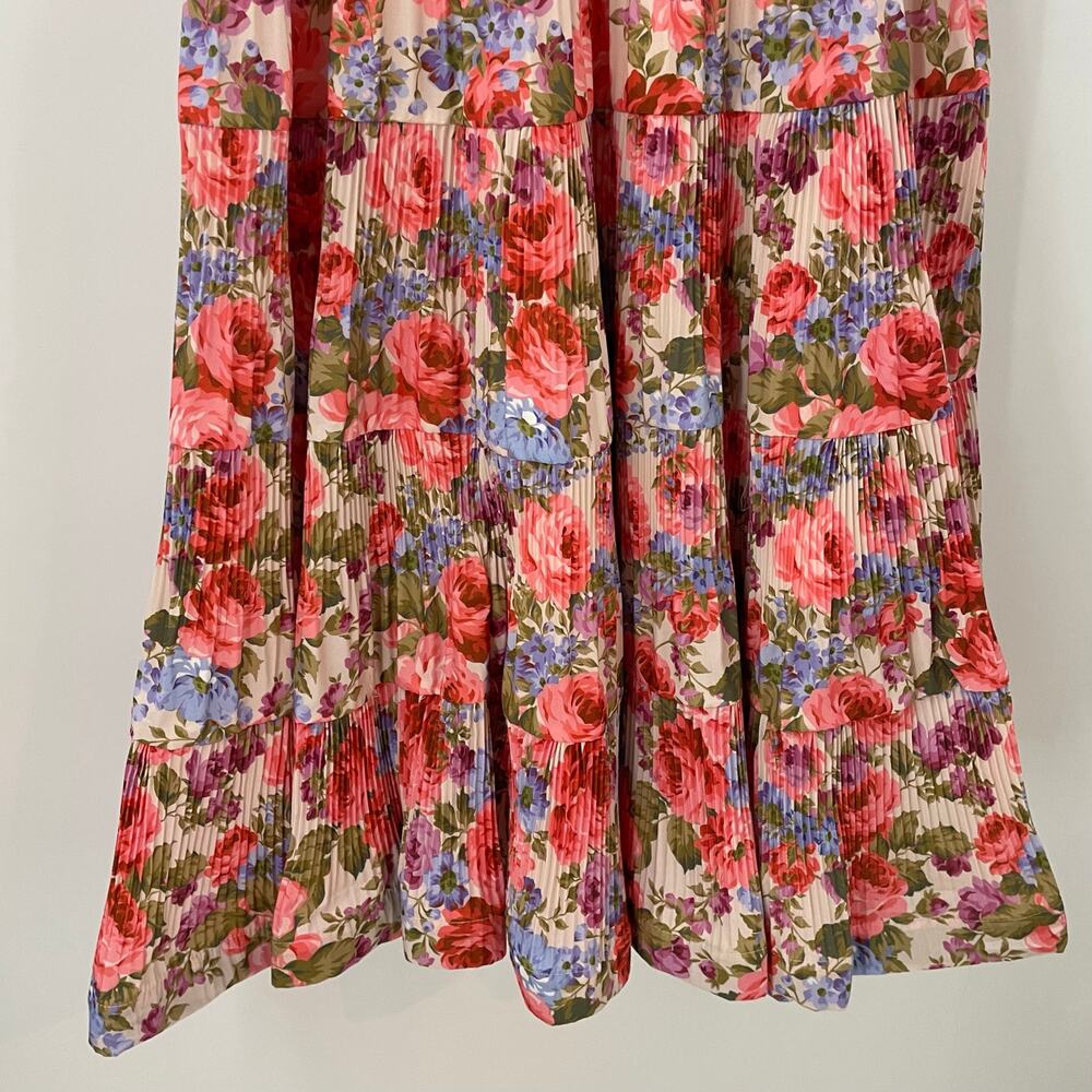 Tuckernuck Beulah Style M Rita Dress Floral Pleated - Picture 5 of 10
